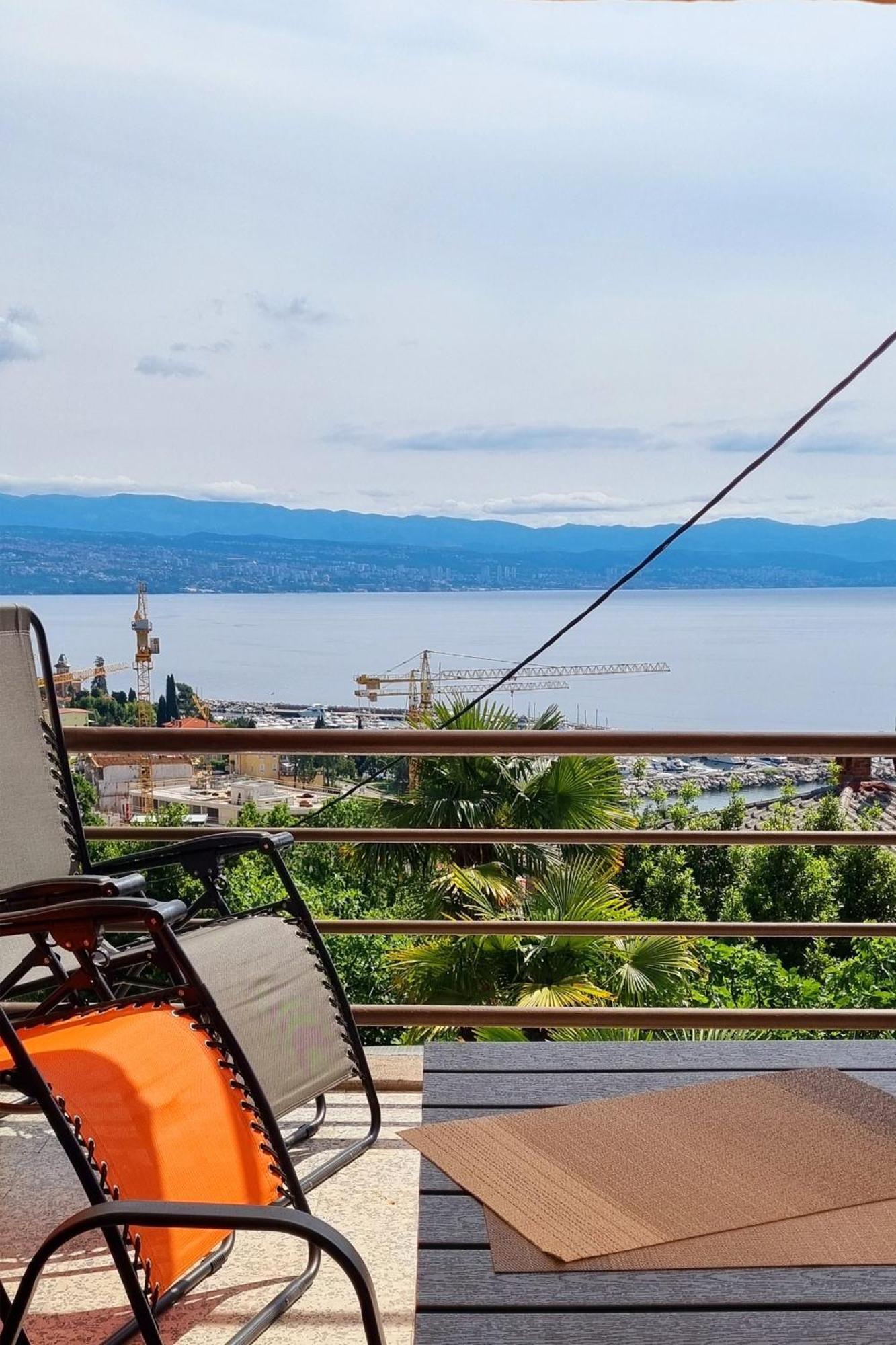 Apartment Hana Ičići Buitenkant foto